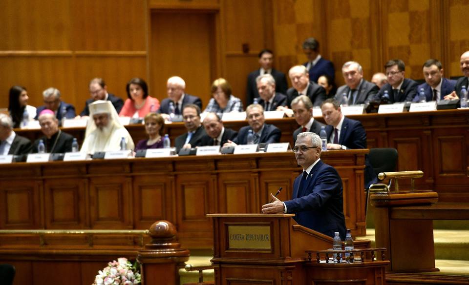 Dosarul Bombonica Legea recursului compensatoriu derapajele sinistre ale PSD-ALDE  Moțiunea de cenzură a Opoziției ceată de politicieni incompetenţi un infractor ajunge în vârful statului valiza Tel Drum Modificările Regulamentului Camerei Deputaţilor urmatorul cexn psd liviu dragnea șefia Camerei deputaților