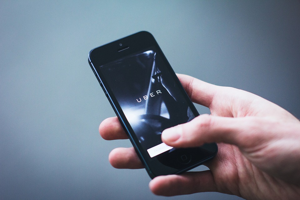 lege contra uber pirateria în transportul auto Ordonanța împotriva Uber