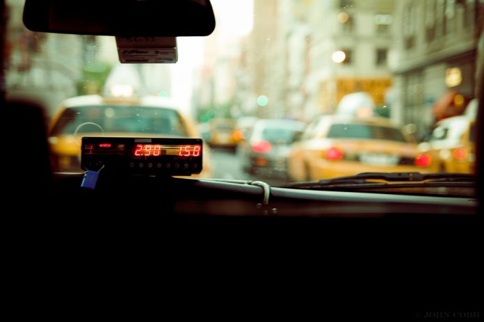 instituţii de stat Serviciile de ride-sharing COTAR minte #continuam oug 21/2019 Legea Taximetriei a scos „din joc” 25% dintre șoferii cu aplicație de ridesharing lumea supărată taxi Oficialii taximetriștilor sunt supărați că lumea e supărată pe serviciile lor proaste și preferă serviciile semi-clandestine platformelor digitale de mobilitate urbană