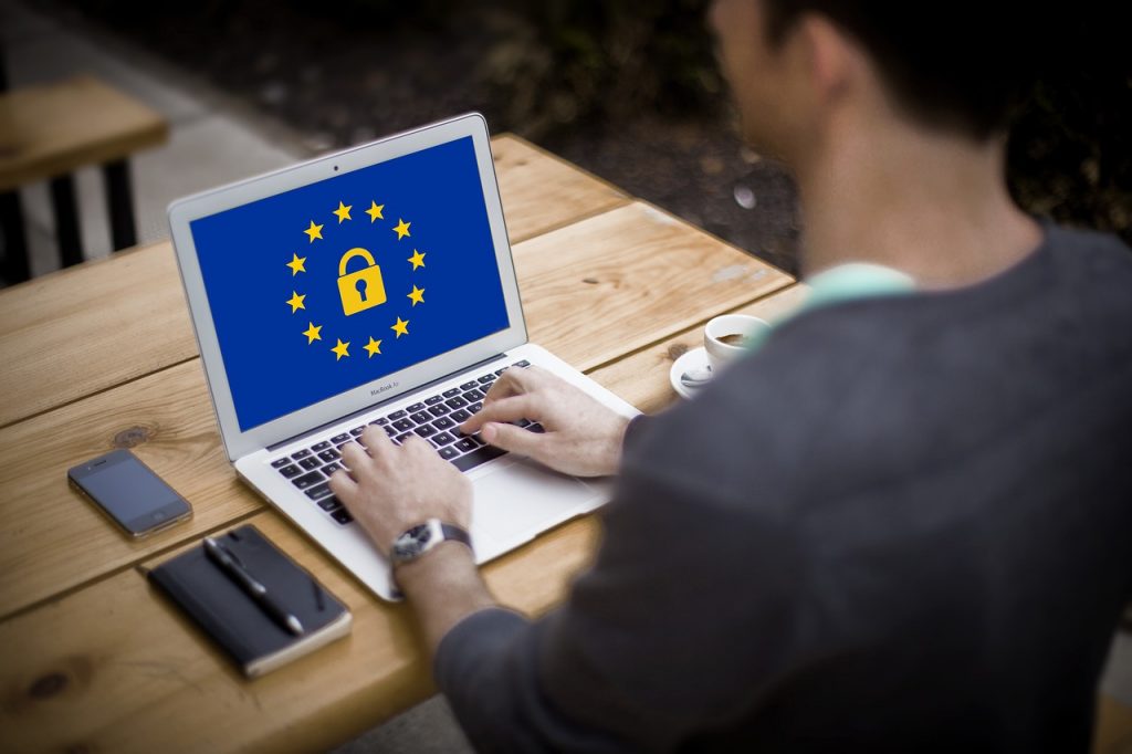 încălcări ale securităţii datelor Prima amendă pe GDPR