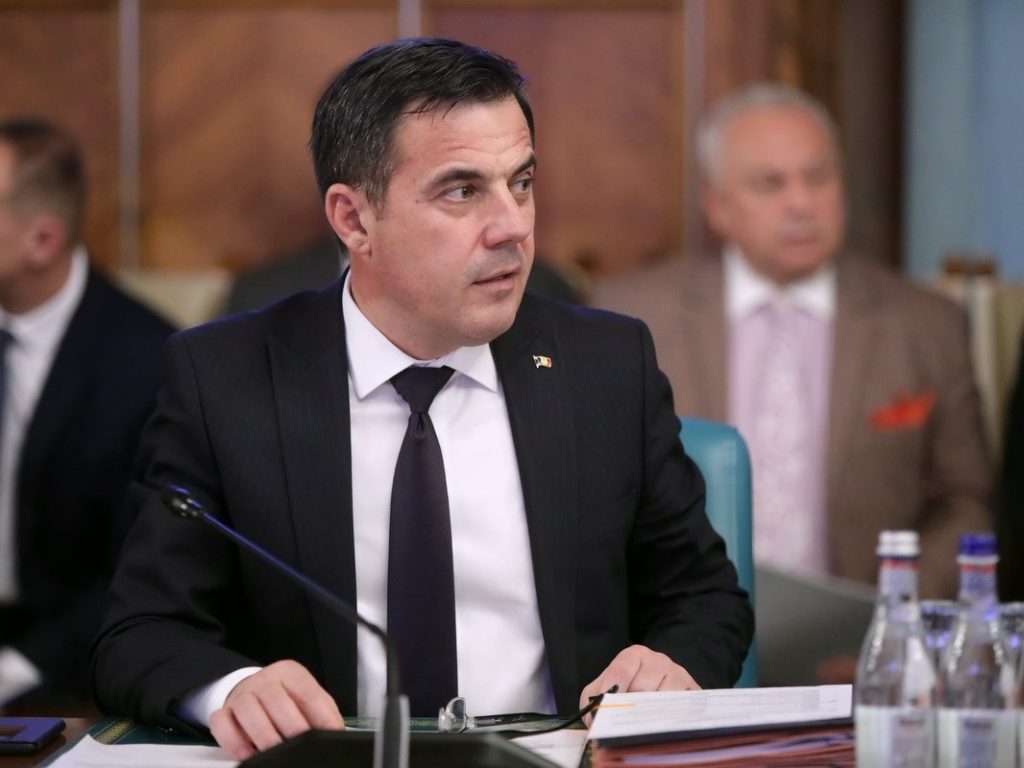 ion stefan Oprirea sifonării banilor