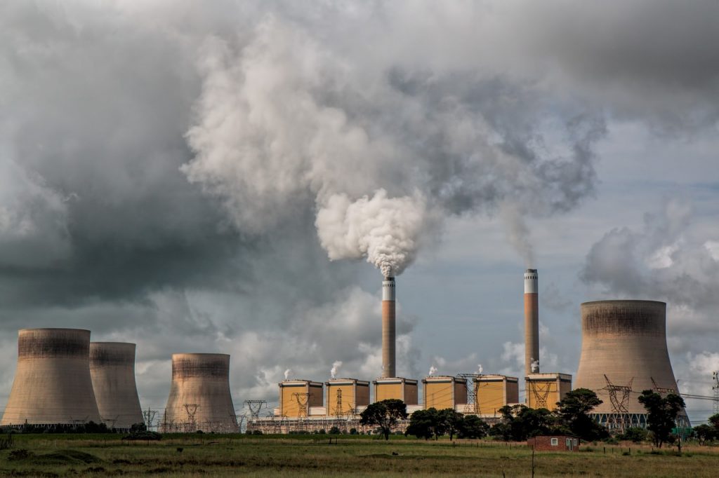 Guvernul aruncă bani publici Greenpeace Guvernul aruncă bani publici către industriile toxice