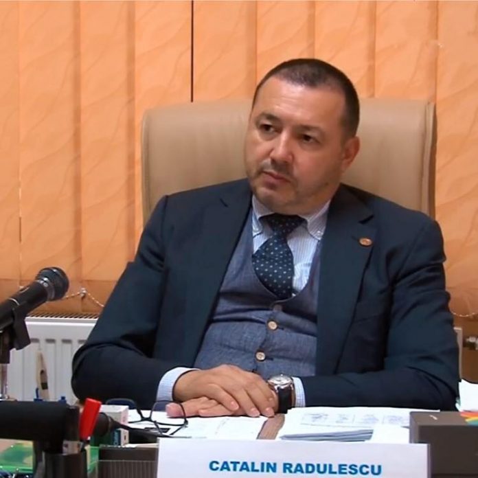 obligativitatea măștii catalin radulescu