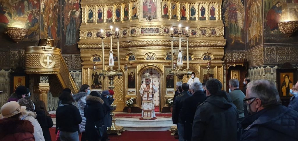 https://www.facebook.com/arhiepiscopia.dunarii.de.jos